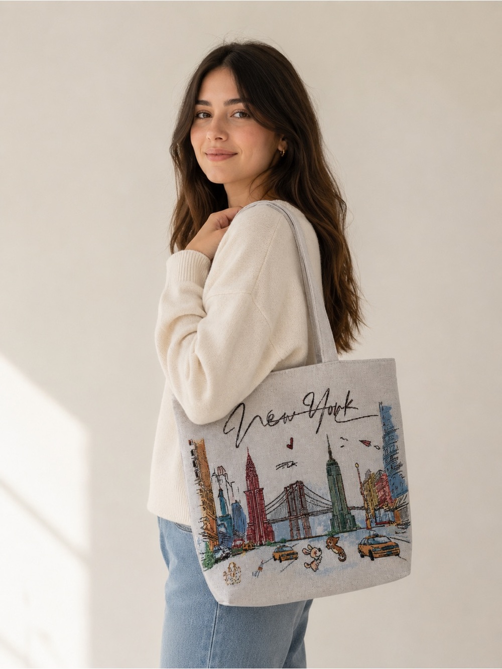 New York City Zippered Embroidered Tote Bag - Picture 2 of 4